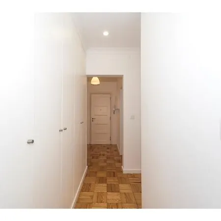 Houze_4 Bedroom Near Jardim Zoologico 아파트 *